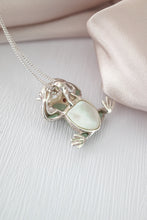 Load image into Gallery viewer, 925 Sterling Silver Gemstone Frog Pendant