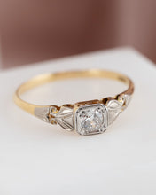 Load image into Gallery viewer, Antique 18ct Gold & Platinum Old European Cut Diamond Ring