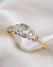 Load image into Gallery viewer, Antique 18ct Gold & Platinum Old European Cut Diamond Ring