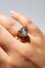 Load image into Gallery viewer, 9ct Gold Vintage Topaz Ring