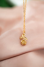 Load image into Gallery viewer, 9ct Gold Solid Rose Pendant Charm, Delross Design Jeweller, Brisbane Jeweller, Chermside Jeweller, Custom Jewellery