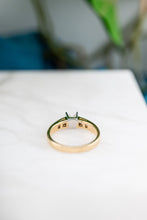 Load image into Gallery viewer, 18ct Gold Diamond 0.77ct TDW Ring,  Delross Design Jewellers, Brisbane Jewellers, Custom Brisbane Jewellers, Brisbane Jewellery Repairs, Chermside West Jewellers