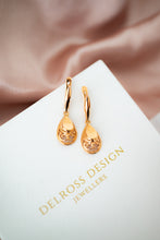 Load image into Gallery viewer, 14ct Rose Gold Filigree Drop Earrings, Delross Design Jeweller, Brisbane Jeweller, Chermside Jeweller, Custom Jewellery