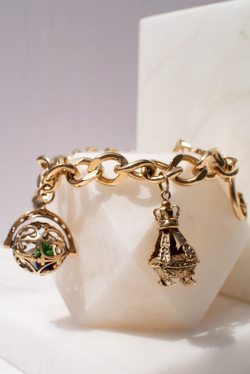 Vintage 40s high quality cocktail charm bracelet//brass & glass charm bracelet/vintage charm bracelet//heavy,large antiqued brass charm cocktail bracelet