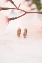 Load image into Gallery viewer, 9ct Round Pave Diamond TDW 0.52ct Huggies Earrings