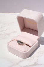 Load image into Gallery viewer, Delross Design Jeweller, Brisbane Jeweller, Chermside Jeweller, Custom Jewellery, White Gold Diamond Ring