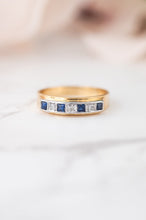 Load image into Gallery viewer, 18ct Gold Diamond & Sapphire Ring, Delross Design Jeweller, Brisbane Jeweller, Chermside Jeweller, Custom Jewellery
