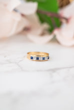 Load image into Gallery viewer, 18ct Gold Diamond & Sapphire Ring, Delross Design Jeweller, Brisbane Jeweller, Chermside Jeweller, Custom Jewellery