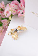 Load image into Gallery viewer, 18ct Yellow & White Gold Vintage Diamond Brooch 0.50ct TDW, 
Delross Design Jewellers, Brisbane Jewellers, Custom Brisbane Jewellers, Brisbane Jewellery Repairs, Chermside West Jewellers