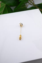 Load image into Gallery viewer, 14ct Gold Vintage Diamond Lapel Pin 0.10ct TDW, 
Delross Design Jewellers, Brisbane Jewellers, Custom Brisbane Jewellers, Brisbane Jewellery Repairs, Chermside West Jewellers