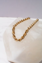 Load image into Gallery viewer, Delross Design Jeweller, Brisbane Jeweller, Chermside Jeweller, Custom Jewellery, 18ct Gold Rope Bracelet