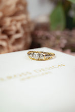 Load image into Gallery viewer, 18ct Gold Vintage Diamond Heart Ring 0.08ct TDW, Delross Design Jewllers, Brisbane Jewellers, Chermside West Jewellers, Custom Jewellers