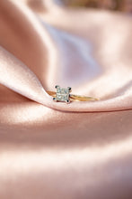 Load image into Gallery viewer, 18ct Gold Princess Cut Diamond Ring 0.30ct TDW, Delross Design Jewellers, Brisbane jewellers, Brisbane Custom Jewellers, Chermside west Jewellers