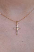 Load image into Gallery viewer, Delross Design Jeweller, Brisbane Jeweller, Chermside Jeweller, Custom Jewellery, 18ct Gold, Diamond Pendant, Cross
