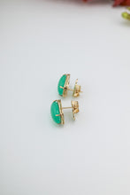 Load image into Gallery viewer, 14ct Gold Natural Chrysoprase Cabochon Stud Earrings, 
Delross Design Jewellers, Brisbane Jewellers, Custom Brisbane Jewellers, Brisbane Jewellery Repairs, Chermside West Jewellers