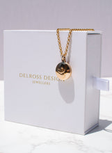 Load image into Gallery viewer, Delross Design Jeweller, Brisbane Jeweller, Chermside Jeweller, Custom Jewellery, 9ct Gold Pendant