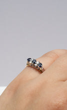 Load image into Gallery viewer, Delross Design Jeweller, Brisbane Jeweller, Chermside Jeweller, Custom Jewellery, 18ct Gold, Diamond, Sapphire Ring