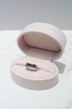 Load image into Gallery viewer, Delross Design Jeweller, Brisbane Jeweller, Chermside Jeweller, Custom Jewellery, 18ct Gold, Diamond, Sapphire Ring