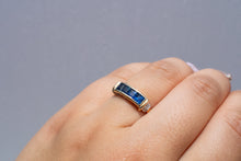 Load image into Gallery viewer, Delross Design Jeweller, Brisbane Jeweller, Chermside Jeweller, Custom Jewellery, 18ct Gold, Diamond, Sapphire Ring