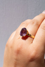 Load image into Gallery viewer, 18ct Gold Vintage 5ct Amethyst Ring