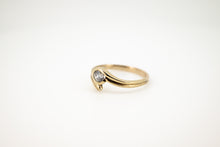 Load image into Gallery viewer, 9ct Gold 0.20ct Round Brilliant Diamond Ring, Delross Design Jewellers, Brisbane Jewellers, Chermside West Jewellers, Brisbane Custom Jewellers