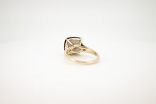 Load image into Gallery viewer, 9ct Gold 7ct Smokey Quartz & Diamond Ring 0.05ct TDW