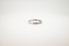Load image into Gallery viewer, 10ct White Gold Diamond Ring 0.20ct TDW