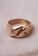 Load image into Gallery viewer, 9ct Rose Gold Antique Serpent Ring