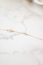 Load image into Gallery viewer, 9ct Gold 0.33ct Pink Sapphire Drop Necklace, 
Delross Design Jewellers, Brisbane Jewellers, Custom Brisbane Jewellers, Brisbane Jewellery Repairs, Chermside West Jewellers