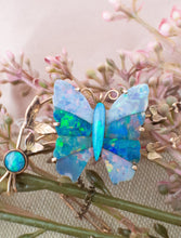 Load image into Gallery viewer, Delross Design Jeweller, Brisbane Jeweller, Chermside Jeweller, Custom Jewellery, Doublet Opal Brooch