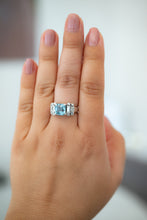 Load image into Gallery viewer, 18ct Gold 2.28ct Aquamarine & Diamond Ring, Delross Design Jewellers, Chermside West Jewellers, Brisbane Jewellers, Brisbane Custom Jewellers