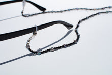 Load image into Gallery viewer, Onyx & Pearl Glasses Strand, Delross Design Jewellers, Brisbane Jewellers, Brisbane Custom Jewellers, Jewellery Repairs.