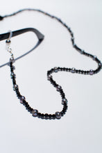 Load image into Gallery viewer, Onyx & Pearl Glasses Strand, Delross Design Jewellers, Brisbane Jewellers, Brisbane Custom Jewellers, Jewellery Repairs.