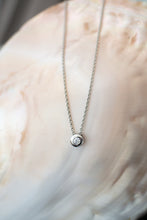 Load image into Gallery viewer, Delross Design Jeweller, Brisbane Jeweller, Chermside Jeweller, Custom Jewellery, 9ct White Gold Diamond pendant
