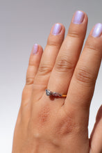 Load image into Gallery viewer, Delross Design Jeweller, Brisbane Jeweller, Chermside Jeweller, Custom Jewellery, 18ct Gold, Diamond Ring, Vintage