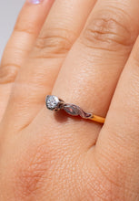 Load image into Gallery viewer, Delross Design Jeweller, Brisbane Jeweller, Chermside Jeweller, Custom Jewellery, 18ct Gold, Diamond Ring, Vintage