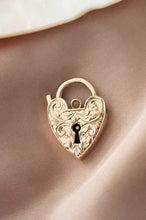 Load image into Gallery viewer, 9ct Rose Gold Padlock Clasp, Delross Design Jeweller, Brisbane Jeweller, Chermside Jeweller, Custom Jewellery