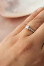 Load image into Gallery viewer, 14ct White Gold Solitaire 0.35ct Diamond ring, Delross Design Jeweller, Brisbane Jeweller, Chermside Jeweller, Custom Jewellery