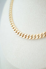 Load image into Gallery viewer, 9ct Gold Solid Curb Chain Necklace, Delross Design Jewellers, Chermside West Jewellers, Brisbane Custom Jewellers