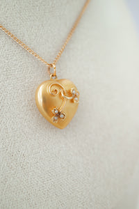 15ct Gold Antique Art Nouveau Pearl Heart Pendant, Delross Design Jewellers, Brisbane Jewellers, Chermside west Jewellers
