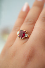 Load image into Gallery viewer, 10ct Vintage Garnet & Diamond Ring, Delross Design Jewellers, Brisbane Custom Jewellers, Chermside west Jeweller