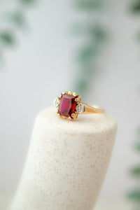 10ct Vintage Garnet & Diamond Ring, Delross Design Jewellers, Brisbane Custom Jewellers, Chermside west Jeweller