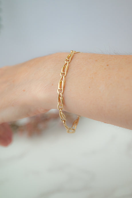 9ct Gold Fancy Double-link Curb Chain Bracelet, Delross Design Jewellers, Custom Jewellers, Chermside West Jewellers