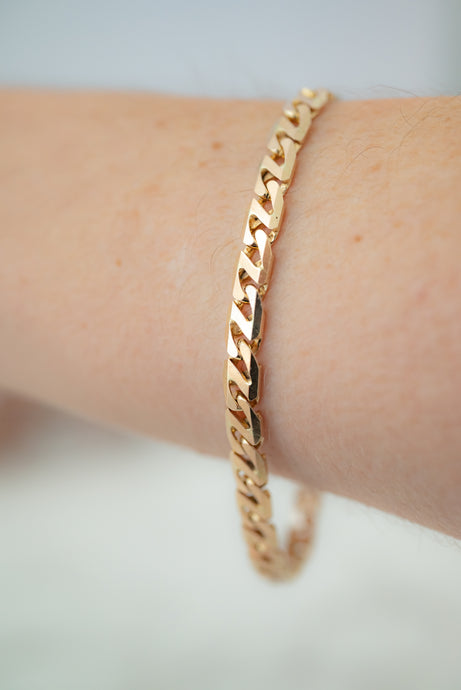 9ct Gold Fancy Link Curb Chain Bracelet, Delross Design Jewellers, Custom Jewellers Brisbane, Chermside West Jewellers