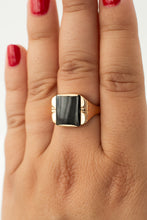 Load image into Gallery viewer, 9ct Gold Vintage Onyx Ring, Delross Design Jeweller, Brisbane Jeweller, Chermside Jeweller, Custom Jewellery