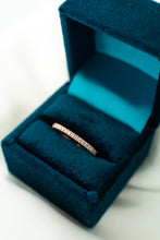 Load image into Gallery viewer, 18ct Rose Gold Round Brilliant Cut Argyle Pink Diamonds Grain Set Ring, Delross Design Jeweller, Brisbane Jeweller, Chermside Jeweller, Custom Jewellery