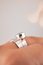 Load image into Gallery viewer, 925 Sterling Silver Topaz & White Sapphire Ring, Delross Design Jewellers, Brisbane Jewellers, Custom Brisbane Jewellers, Brisbane Jewellery Repairs, Chermside West Jewellers