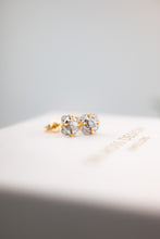 Load image into Gallery viewer, Vintage 9ct Yellow & White Gold Spinel Stud Earrings,  Delross Design Jewellers, Brisbane Jewellers, Custom Brisbane Jewellers, Brisbane Jewellery Repairs, Chermside West Jewellers