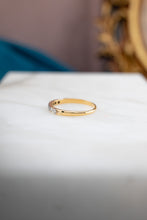 Load image into Gallery viewer, Vintage 18ct Gold Diamond Ring,  Delross Design Jewellers, Brisbane Jewellers, Custom Brisbane Jewellers, Brisbane Jewellery Repairs, Chermside West Jewellers