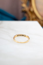 Load image into Gallery viewer, Vintage 18ct Gold Diamond Ring,  Delross Design Jewellers, Brisbane Jewellers, Custom Brisbane Jewellers, Brisbane Jewellery Repairs, Chermside West Jewellers